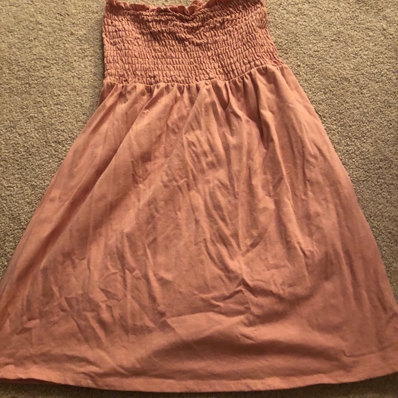 3/$20 • PINK BOUTIQUE DRESS - Picture 7 of 9